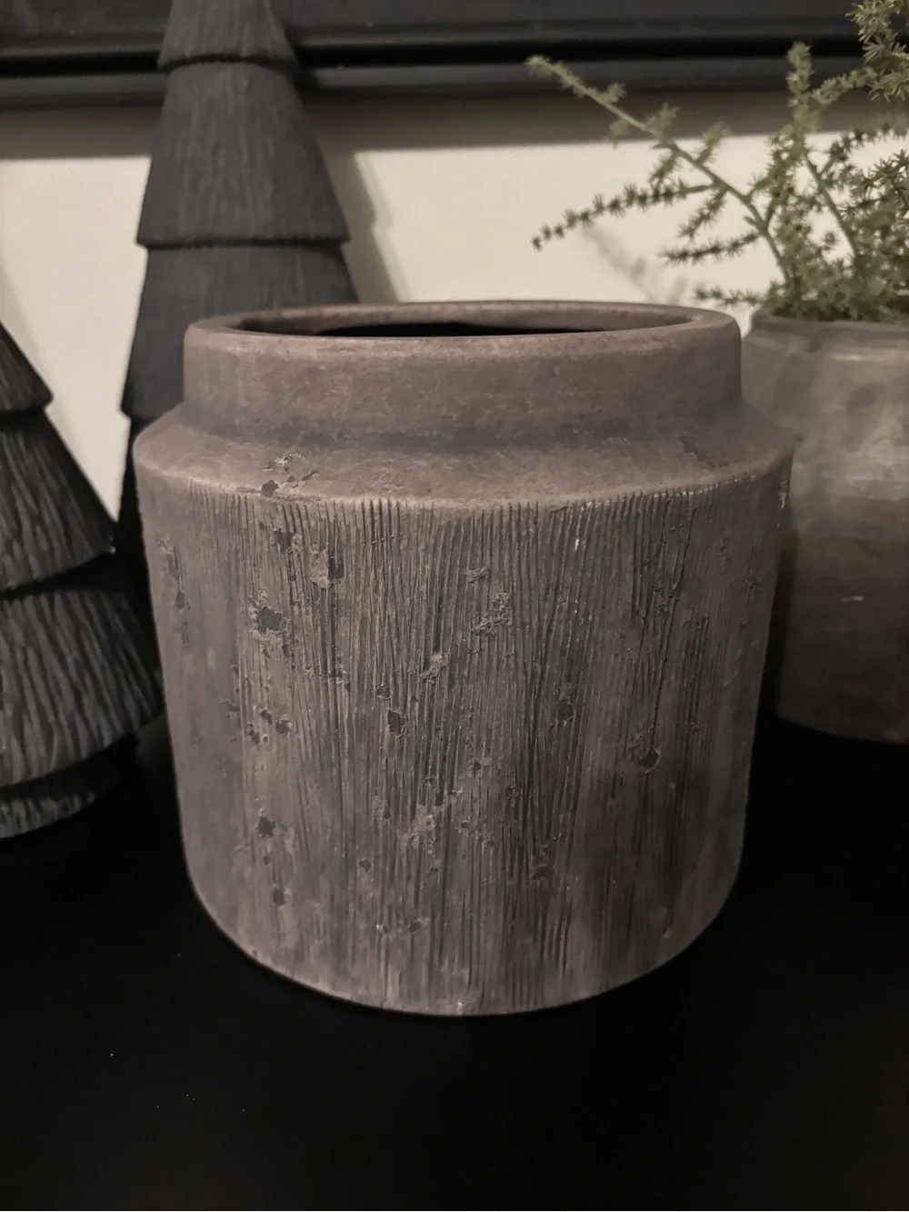 N/A neutral gray